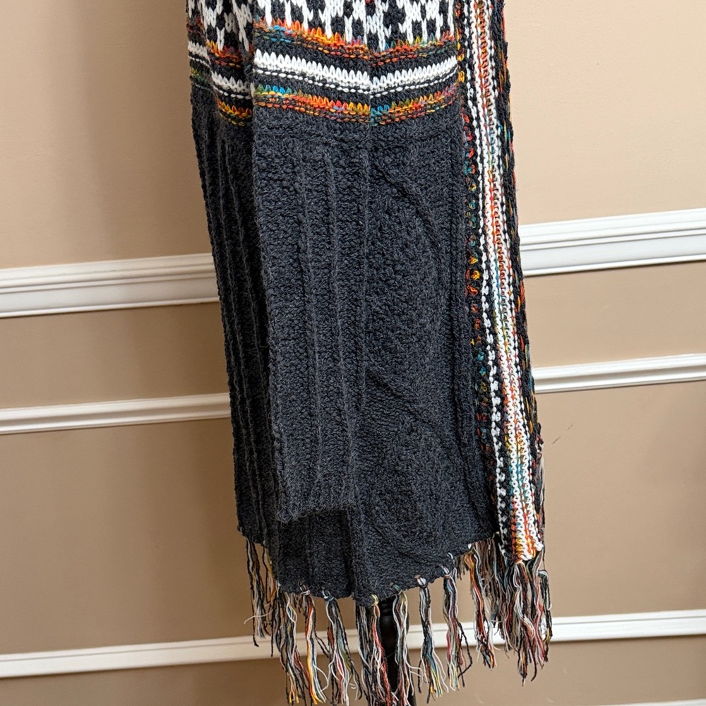 Multicolor Patterned Women's Cardigan - Picture 8 of 12
